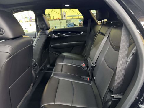 Used 2023 Cadillac XT5 Premium Luxury image 6