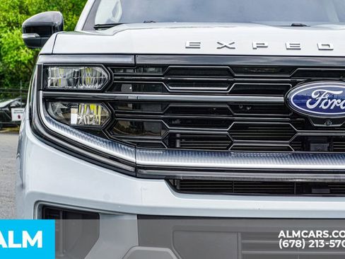 Used 2025 Ford Expedition Platinum AWD/4WD image 12