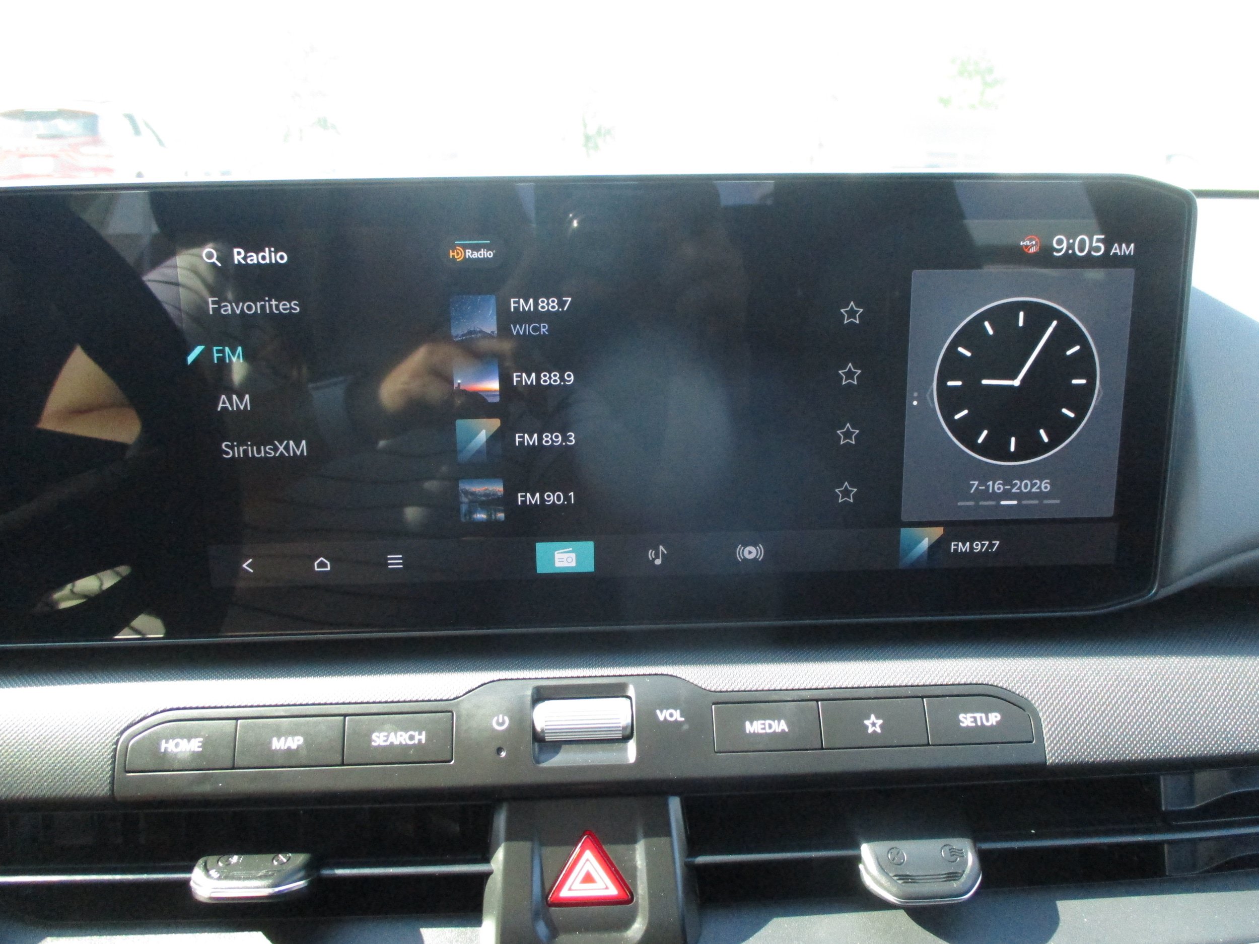 Used 2025 Kia K4 FWD image 19