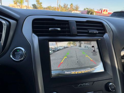 Used 2020 Ford Fusion SEL image 28