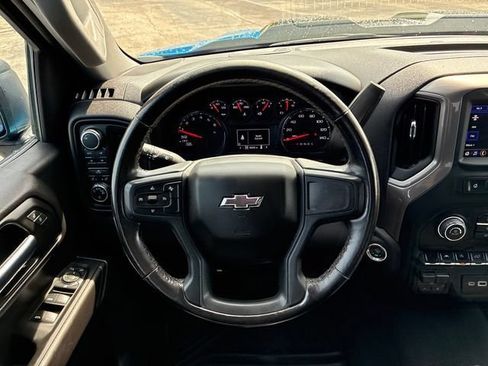 Used 2023 Chevrolet Silverado 1500 Custom Trail Boss w/ LPO, Dark Essentials Package AWD/4WD image 15
