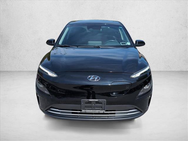 Used 2023 Hyundai Kona SEL FWD image 2