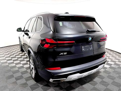 Certified 2024 BMW X5 xDrive40i w/ Premium Package AWD/4WD image 5