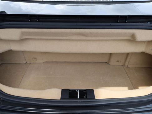 Used 2015 Maserati GranTurismo Convertible image 15