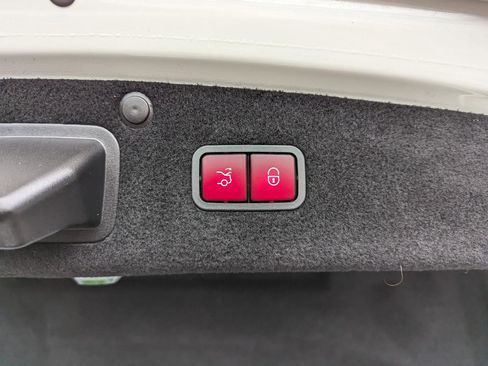 Used 2014 Mercedes-Benz S 550 Sedan image 52