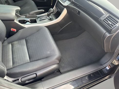 Used 2015 Honda Accord Sport image 16