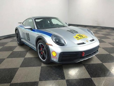 Used 2023 Porsche 911 Dakar image 2
