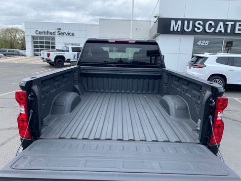 Used 2024 Chevrolet Silverado 2500 Custom w/ Custom Value Package AWD/4WD image 23