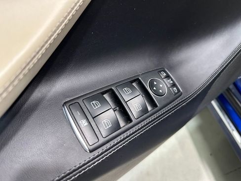 Used 2018 Tesla Model S 100D image 22