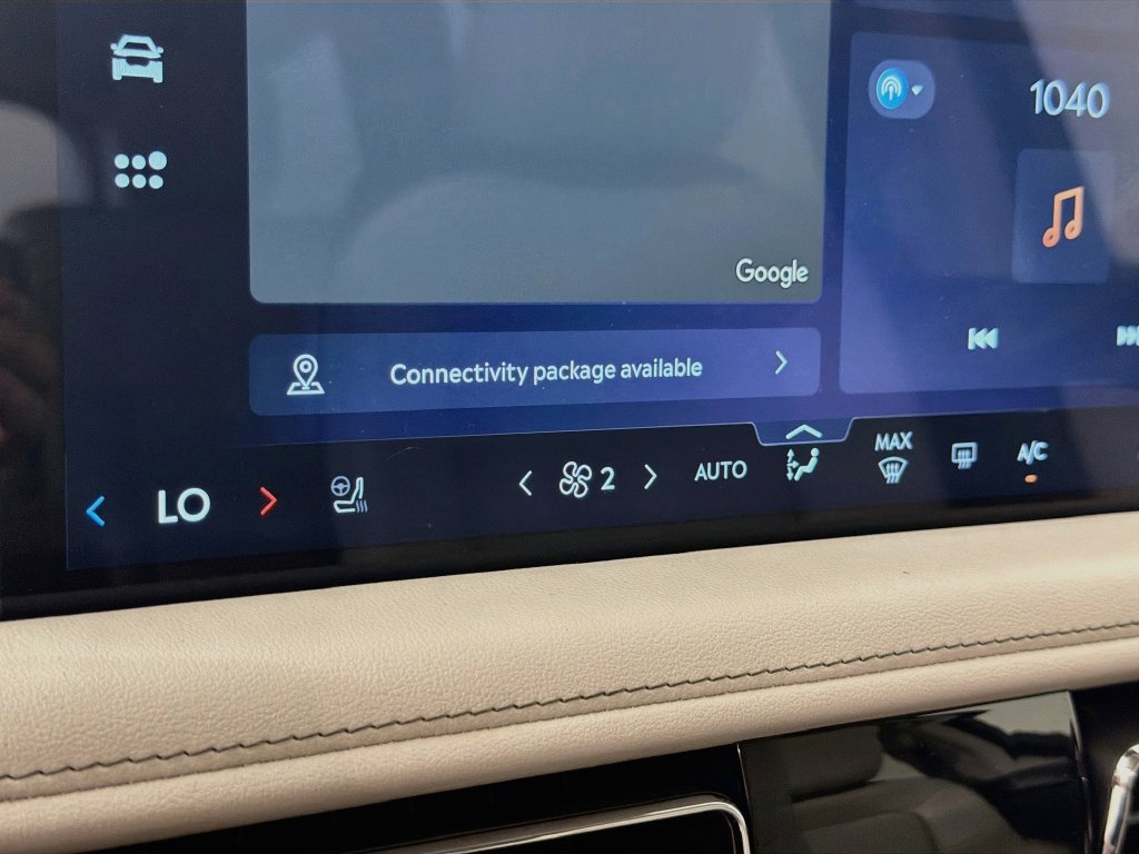 Used 2026 Lincoln Aviator 2WD image 16