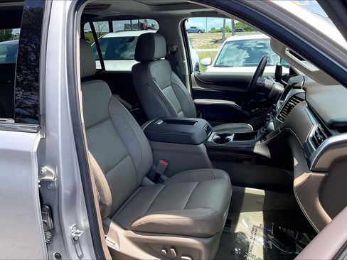 Used 2020 Chevrolet Tahoe LT AWD/4WD image 8