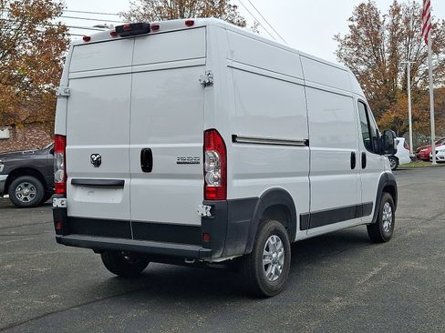 New 2026 RAM ProMaster 1500 w/ Quick Order Package 22G SLT image 6