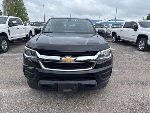 Used 2017 Chevrolet Colorado W/T w/ WT Convenience Package image 2