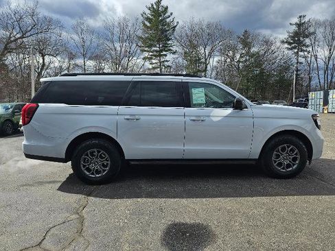Certified 2025 Ford Expedition Max Active AWD/4WD image 4
