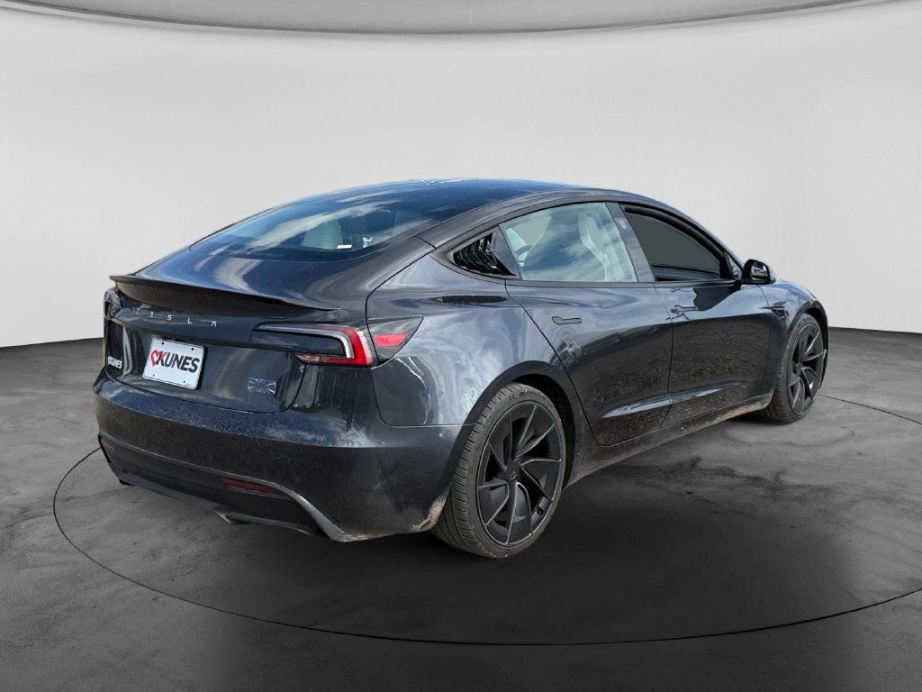 Used 2024 Tesla Model 3 Performance AWD/4WD image 8