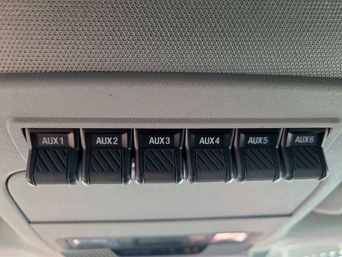 Used 2023 Ford F350 XLT w/ 360-Degree Camera Package AWD/4WD image 18