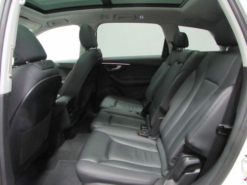 Used 2024 Audi Q7 2.0T Premium Plus AWD/4WD image 15
