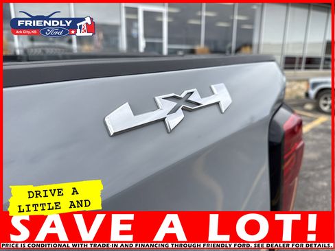 Used 2024 GMC Sierra 1500 SLE image 23