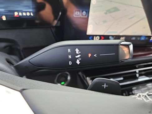 New 2026 Chevrolet Traverse Z71 image 23