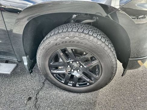 Used 2022 Chevrolet Silverado 1500 RST w/ Z71 Off-Road Package image 9