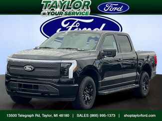 New 2025 Ford F150 Lightning XLT video 1