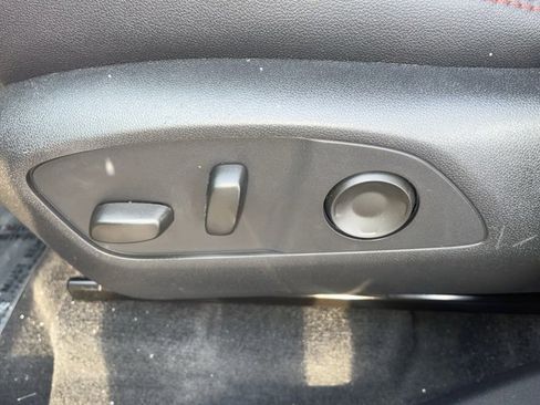 New 2026 Chevrolet Traverse RS image 20