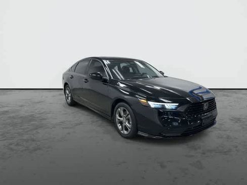 Used 2024 Honda Accord EX-L image 6