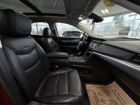 Used 2018 Cadillac XT5 Premium Luxury image 31