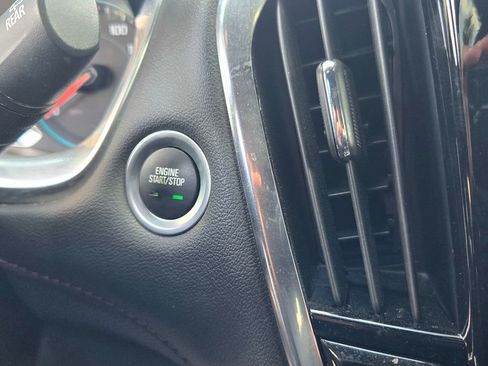 Used 2023 Chevrolet Traverse RS w/ LPO, Floor Liner Package AWD/4WD image 19