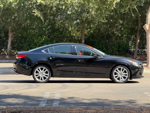 Used 2017 MAZDA MAZDA6 Touring image 2