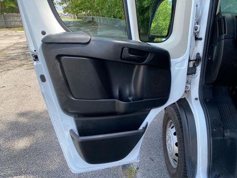 Used 2021 RAM ProMaster 1500 w/ Convenience Group FWD image 10
