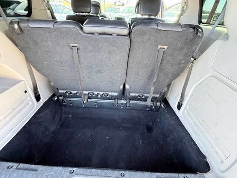 Used 2017 Dodge Grand Caravan SXT image 18