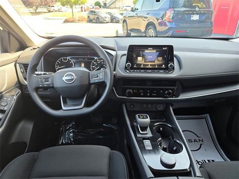 New 2026 Nissan Rogue S image 13