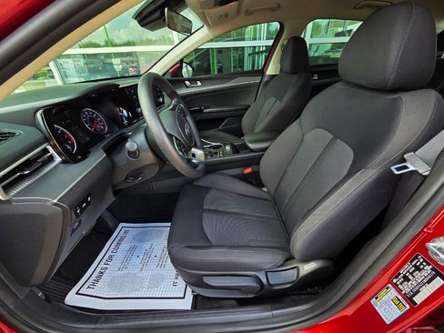 Used 2021 Kia K5 LXS image 10