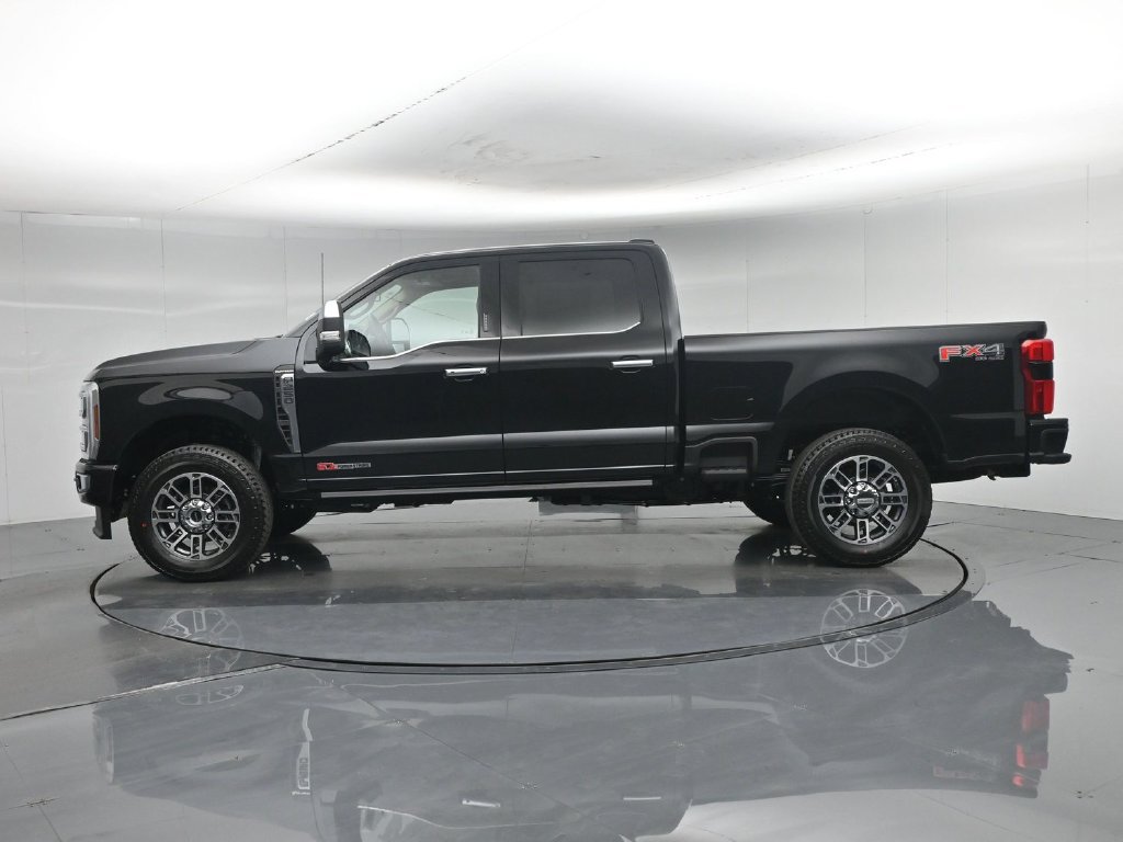 New 2026 Ford F250 Platinum w/ Platinum Plus Package AWD/4WD image 32