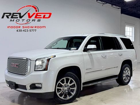 Used 2017 GMC Yukon Denali w/ Open Road Package image 1