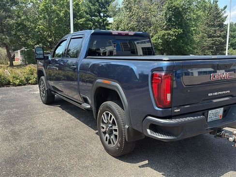 Used 2022 GMC Sierra 3500 AT4 w/ AT4 Premium Plus Package AWD/4WD image 7