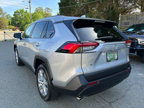 Used 2024 Toyota RAV4 XLE Premium FWD image 6