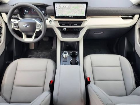 New 2026 Ford Explorer Active w/ Active Comfort Package AWD/4WD image 12