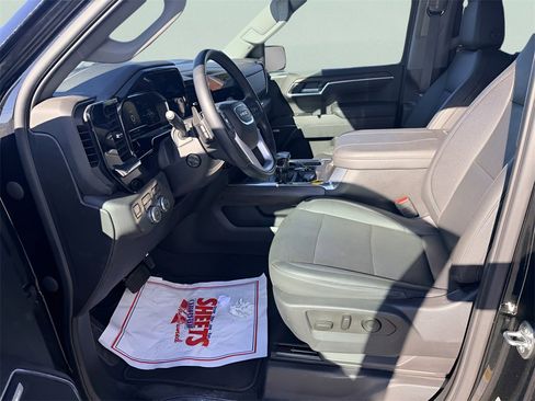 Used 2023 GMC Sierra 1500 SLT w/ SLT Premium Package image 15