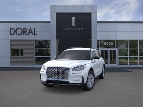 New 2026 Lincoln Corsair Premiere FWD image 2