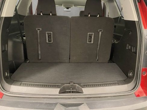 Used 2023 GMC Acadia AT4 image 26