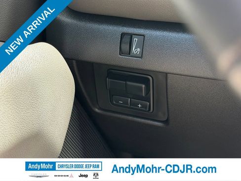 Used 2024 Chevrolet Colorado ZR2 w/ ZR2 Convenience Package III AWD/4WD image 18