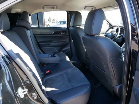 Used 2025 Mitsubishi Eclipse Cross SE AWD/4WD image 9