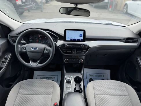 Used 2022 Ford Escape SE FWD image 30