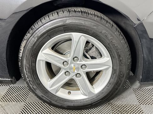 Used 2021 Chevrolet Malibu LS image 31