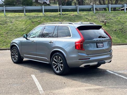Used 2018 Volvo XC90 T6 Momentum w/ Convenience Package AWD/4WD image 23