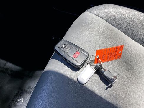 Used 2023 Toyota 4Runner SR5 Premium w/ Moonroof Package RWD image 11