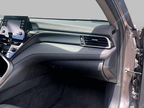 Used 2024 Toyota Camry LE FWD image 19