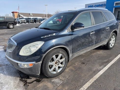 Used 2009 Buick Enclave CXL w/ Driver Confidence Package image 3